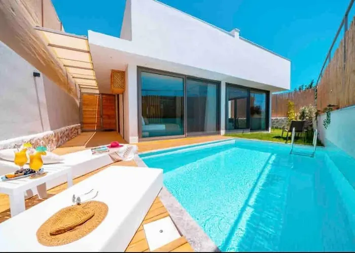 بيت للعطل Hira In Kalkan
