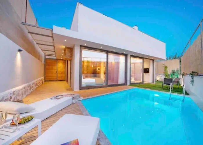 Hira In Kalkan بيت للعطل كاس